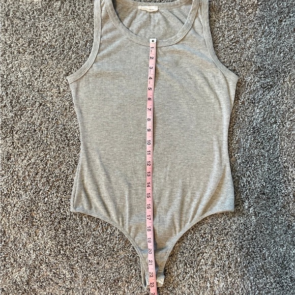 Grey ribbed bodysuit - Picture 3 of 3